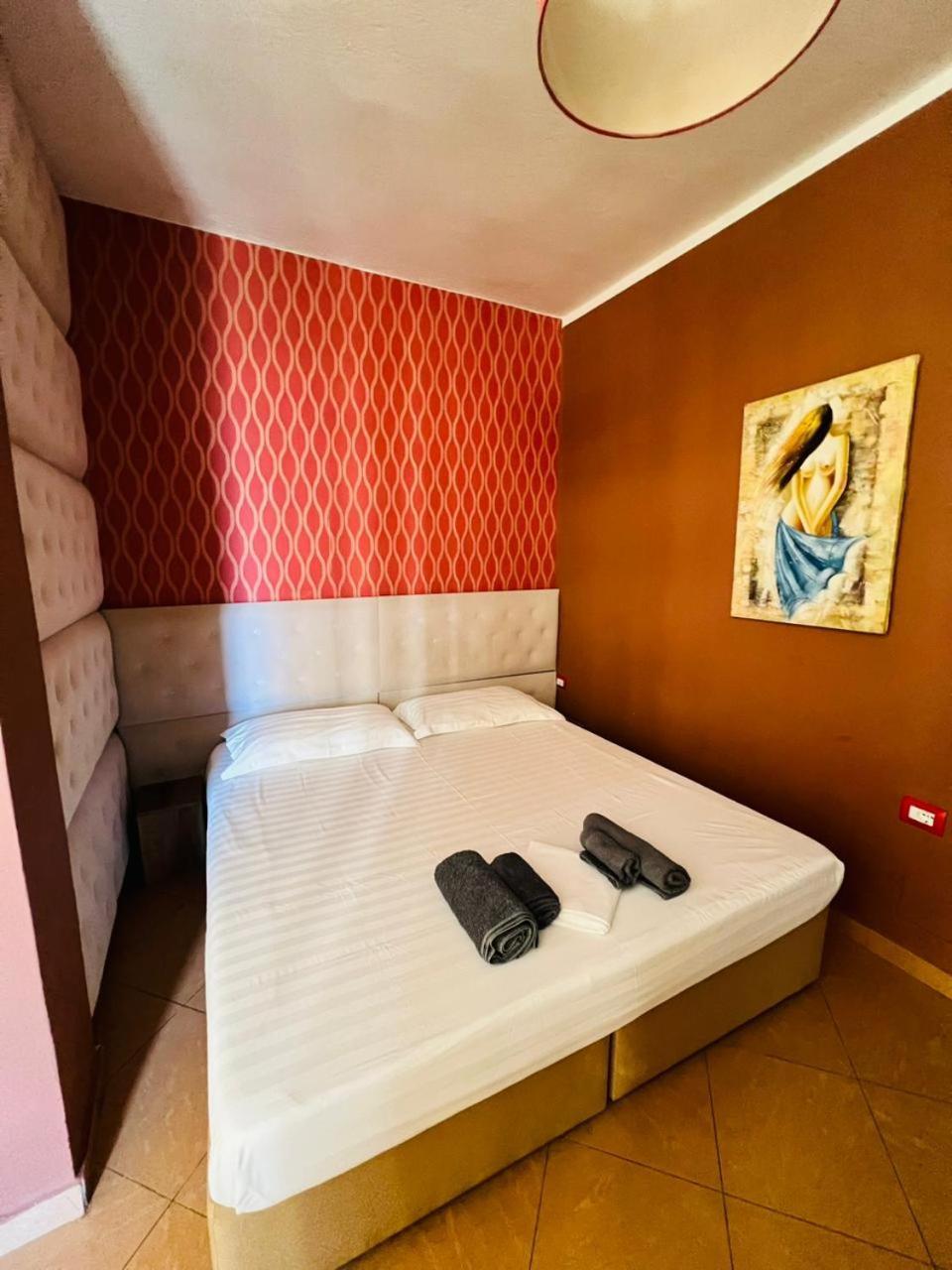 Inn Hotel Shkallnur Екстер'єр фото