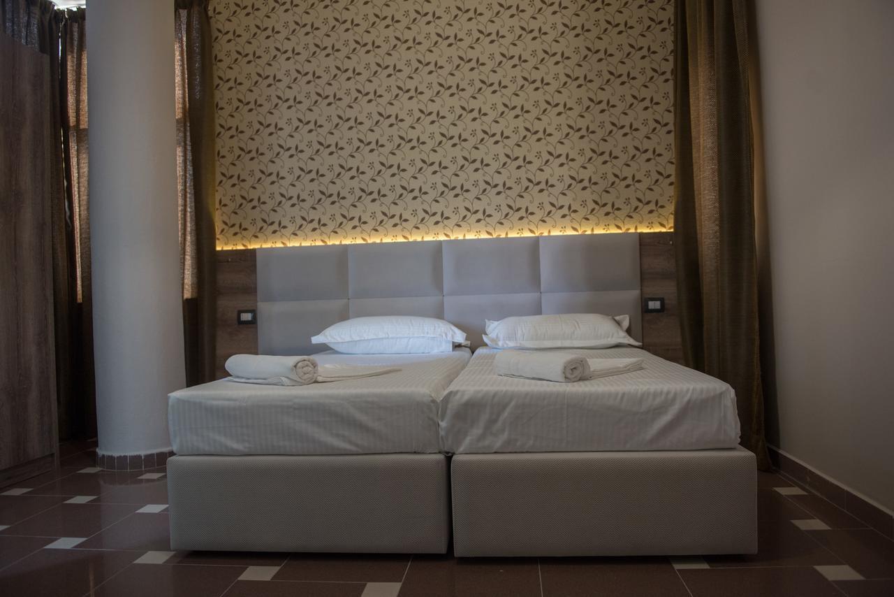 Inn Hotel Shkallnur Екстер'єр фото